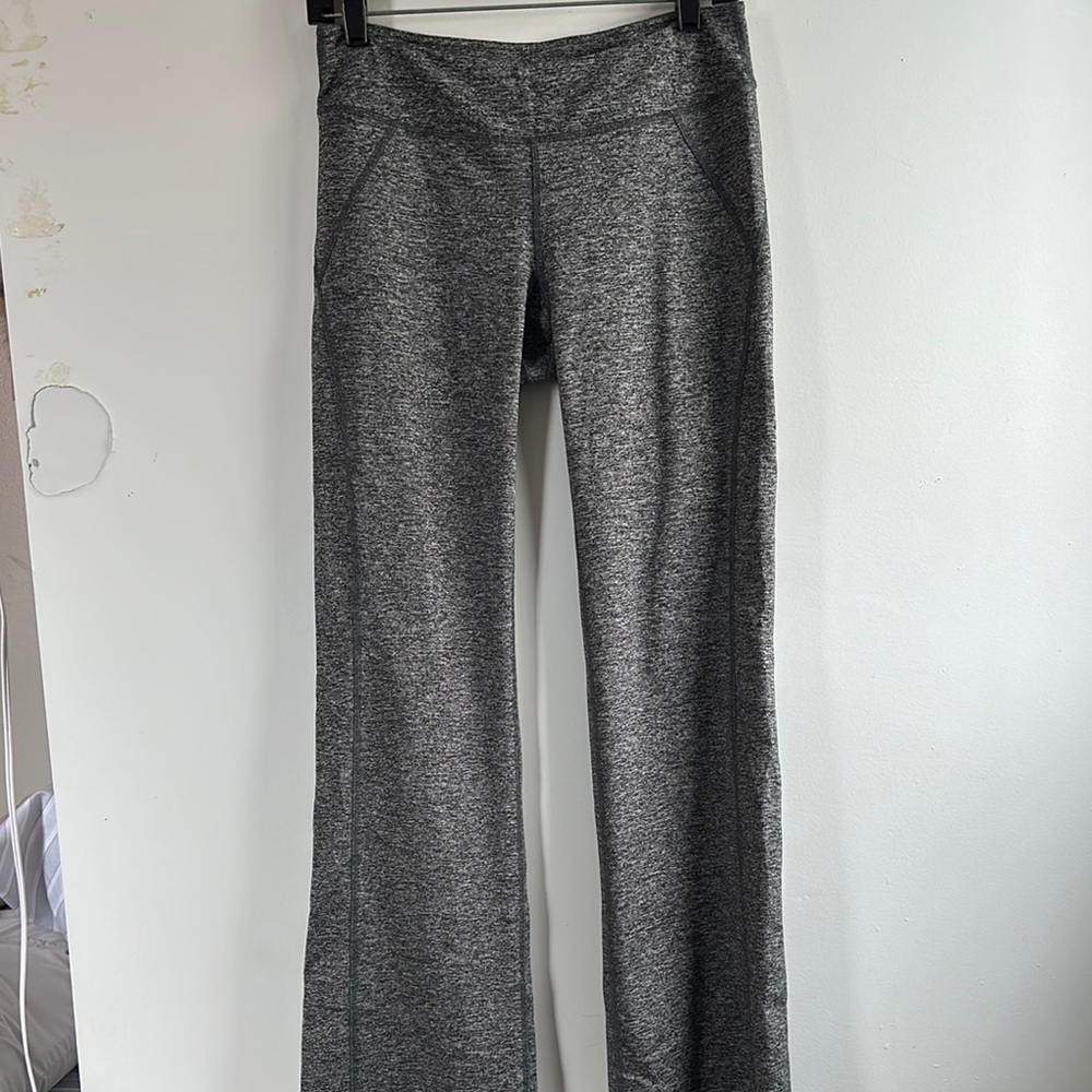ONE TOOTH Heathered Gray Yoga Pants